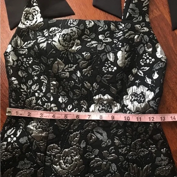 NWOT Alice + Olivia Maryann Metallic Jacquard Bow Tie Shoulder Dress 0 - Picture 10 of 16